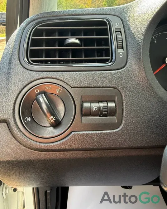 Продажа Volkswagen Polo (V) Рестайлинг, 2018 г., Брест Брест - изображение 12