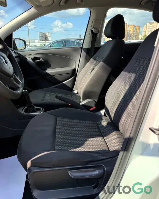 Продажа Volkswagen Polo (V) Рестайлинг, 2018 г., Брест Брест - изображение 9