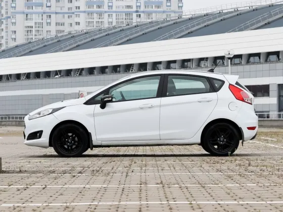 Продажа Ford Fiesta (VI) Рестайлинг, 2017 г., Минск Минск