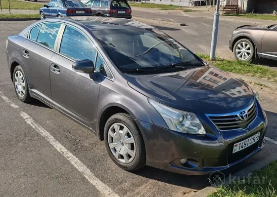 Продажа Toyota Avensis III, 2009 г., Столбцы Столбцы