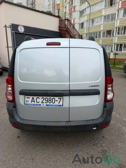  Largus I