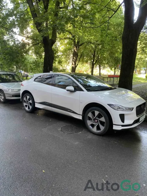  I-Pace