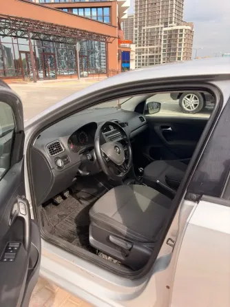 Продажа Volkswagen Polo (V) Рестайлинг, 2015 г., Минск Минск