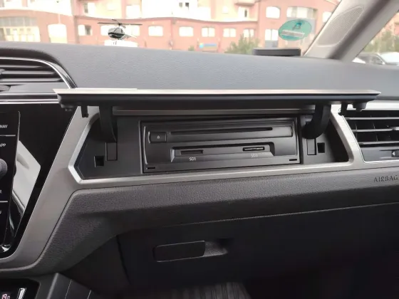 Продажа Volkswagen Touran (III), 2018 г., Минск Минск