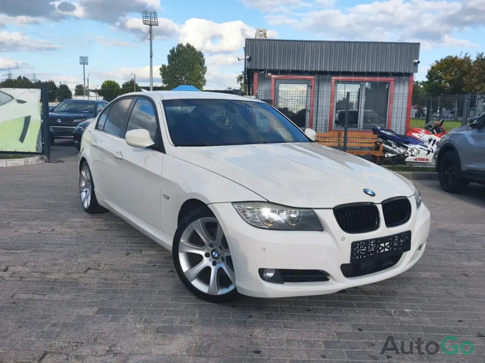 Продажа BMW 3 series V (E90/E91/E92/E93) Рестайлинг, 2009г., Солигорск Солигорск - изображение 1