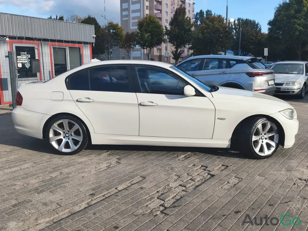 Продажа BMW 3 series V (E90/E91/E92/E93) Рестайлинг, 2009г., Солигорск Солигорск - изображение 2