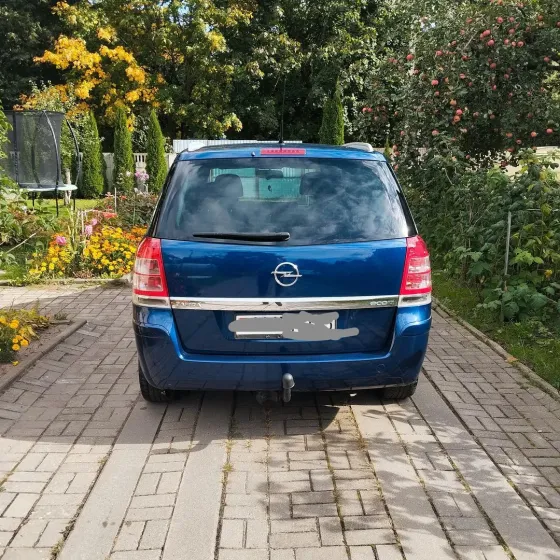 Продажа Opel Zafira (B) Рестайлинг, 2011 г., Минск Минск