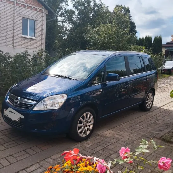 Продажа Opel Zafira (B) Рестайлинг, 2011 г., Минск Минск