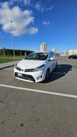 Продажа Toyota Verso I Рестайлинг, 2014 г., Минск Минск