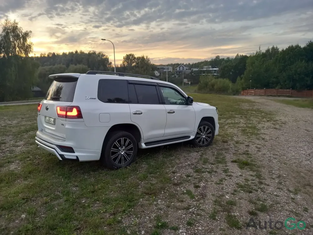 Продажа Toyota Land Cruiser J200 Рестайлинг, 2012 г., Минск Минск - изображение 10