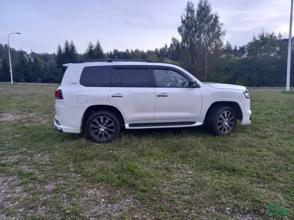 Продажа Toyota Land Cruiser J200 Рестайлинг, 2012 г., Минск Минск - изображение 6