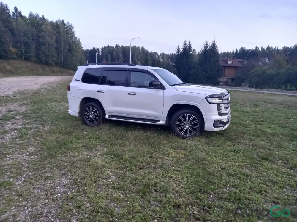 Продажа Toyota Land Cruiser J200 Рестайлинг, 2012 г., Минск Минск - изображение 4