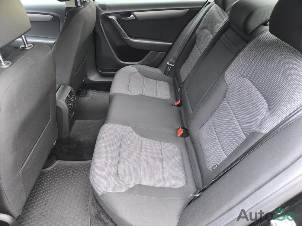  Passat (B7)