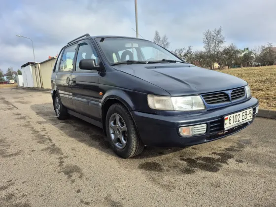 Продажа Mitsubishi Space Runner I Рестайлинг, 1995 г., Жодино Жодино