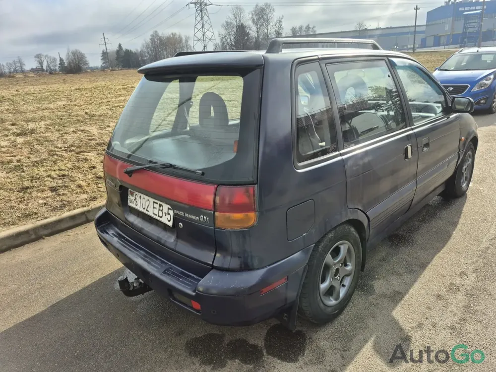Продажа Mitsubishi Space Runner I Рестайлинг, 1995 г., Жодино Жодино - изображение 5