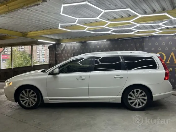 Продажа Volvo V70 III, 2012 г., Брест Брест