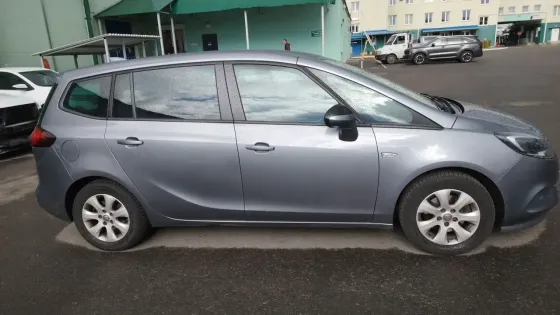 Продажа Opel Zafira C Рестайлинг, 2017г., Гомель Гомель