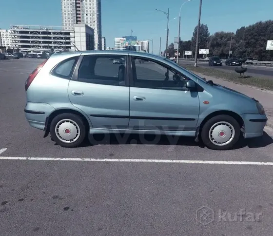 Продажа Nissan Almera Tino I, 2001 г., Брест Брест