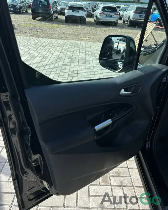 Продажа Ford Tourneo Connect (III), 2015 г., Молодечно Молодечно - изображение 9