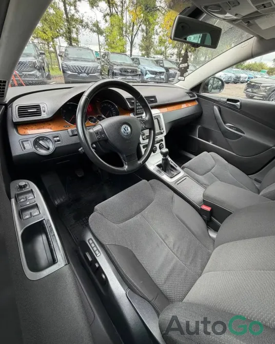  Passat (B6)