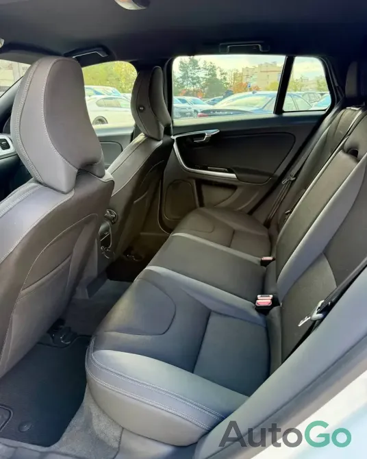Продажа Volvo V60 I Рестайлинг, 2014г., Минск Минск - изображение 11