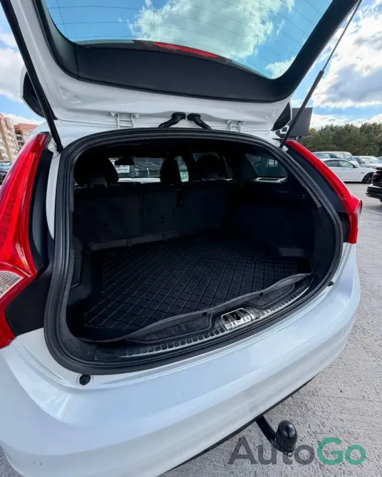 Продажа Volvo V60 I Рестайлинг, 2014г., Минск Минск - изображение 12