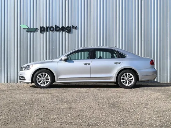 Продажа Volkswagen Passat (North America) I Рестайлинг, 2016г., Минск Минск