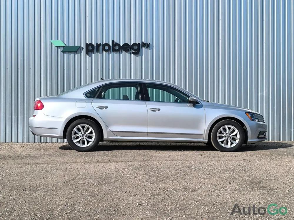 Продажа Volkswagen Passat (North America) I Рестайлинг, 2016г., Минск Минск - изображение 3