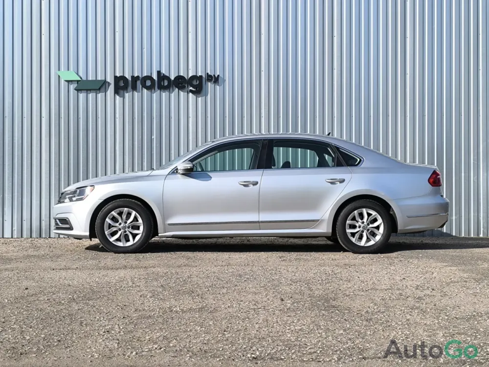 Продажа Volkswagen Passat (North America) I Рестайлинг, 2016г., Минск Минск - изображение 4