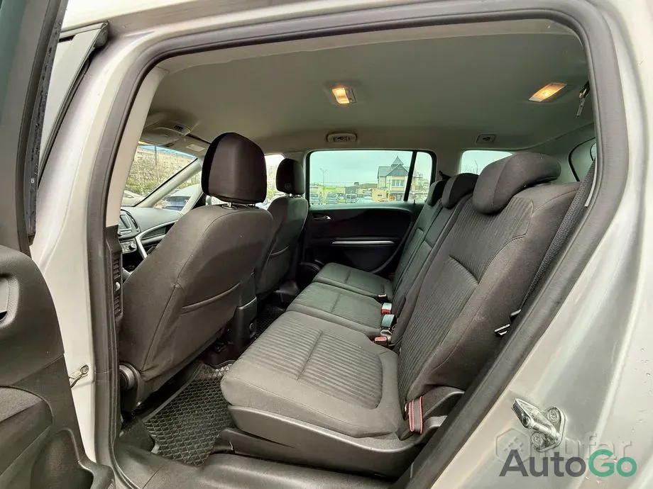 Продажа Opel Zafira C Рестайлинг, 2018 г., Гродно Гродно - изображение 11