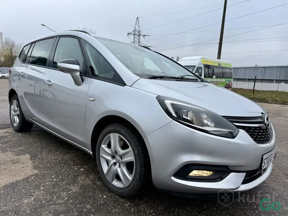  Zafira C Рестайлинг