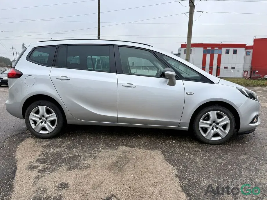  Zafira C Рестайлинг