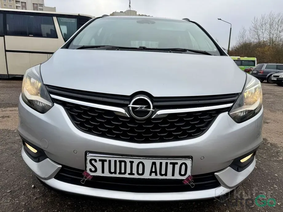  Zafira C Рестайлинг