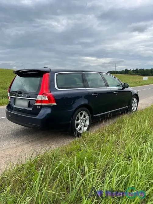 Продажа Volvo V70 III Рестайлинг, 2013г., Минск Минск - изображение 6