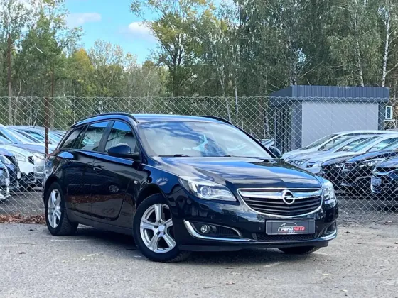 Продажа Opel Insignia I Рестайлинг, 2015г., Кобрин Кобрин