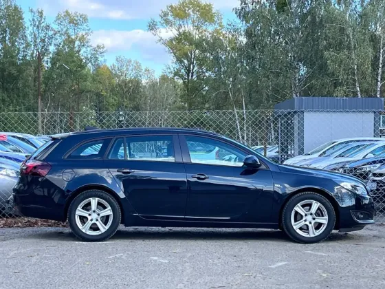 Продажа Opel Insignia I Рестайлинг, 2015г., Кобрин Кобрин