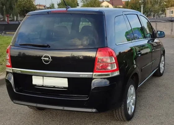 Продажа Opel Zafira B Рестайлинг, 2011г., Минск Минск