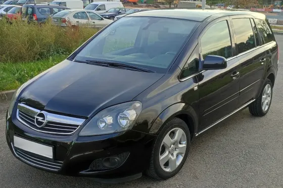 Продажа Opel Zafira B Рестайлинг, 2011г., Минск Минск