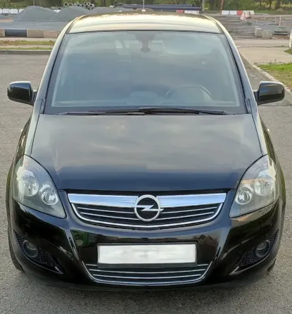 Продажа Opel Zafira B Рестайлинг, 2011г., Минск Минск