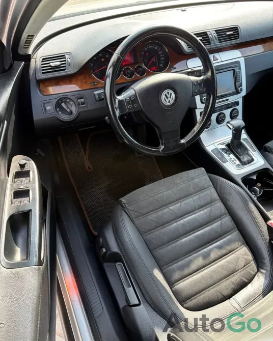  Passat (B6)