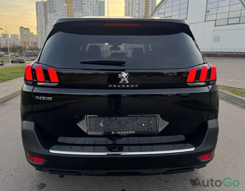  5008 (II) Рестайлинг