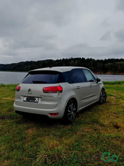  C4 SpaceTourer I