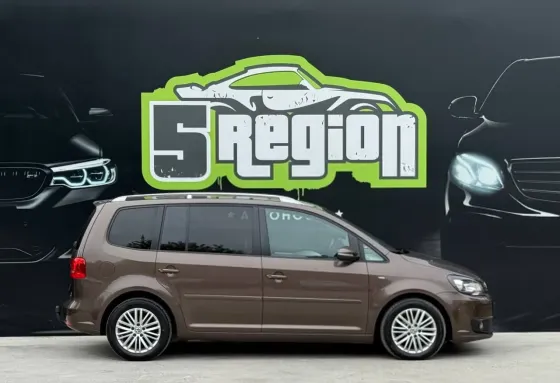 Продажа Volkswagen Touran (II), 2015 г., Борисов Борисов