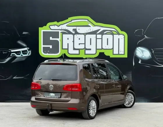 Продажа Volkswagen Touran (II), 2015 г., Борисов Борисов