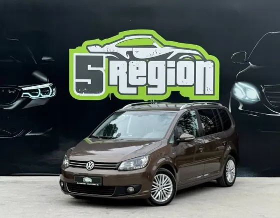 Продажа Volkswagen Touran (II), 2015 г., Борисов Борисов