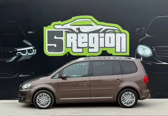 Продажа Volkswagen Touran (II), 2015 г., Борисов Борисов