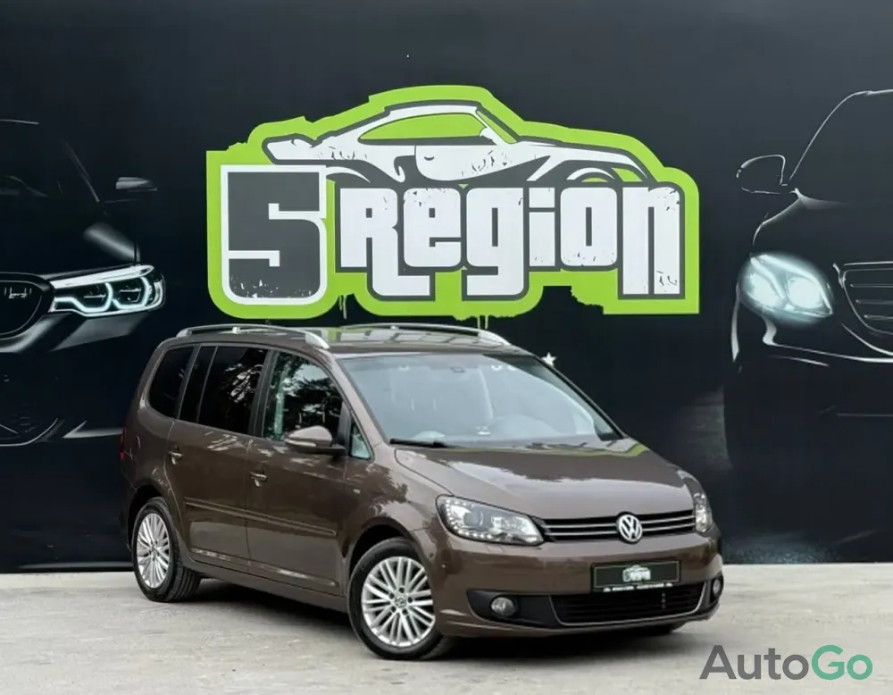 Минивэн Volkswagen Touran (II) (2015)