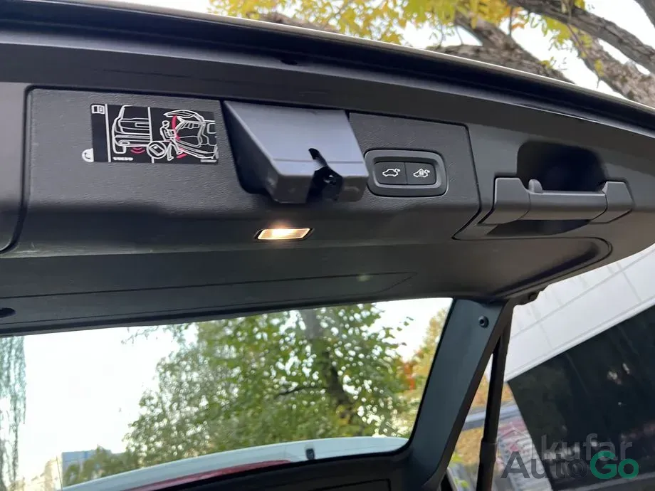 Продажа Volvo XC60 , 2019 г., Минск Минск - изображение 2