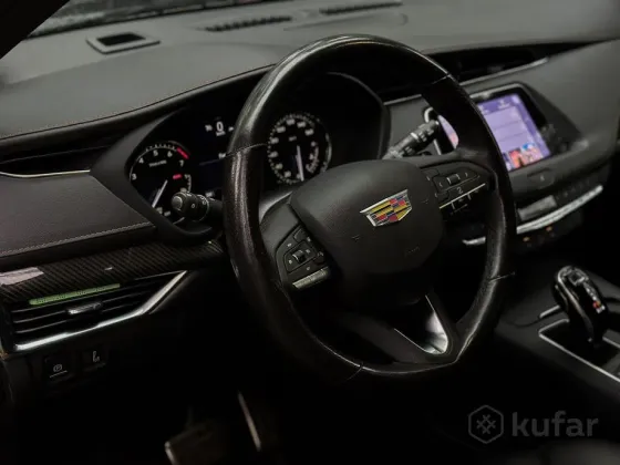 Продажа Cadillac XT4 I, 2022 г., Осиповичи Осиповичи