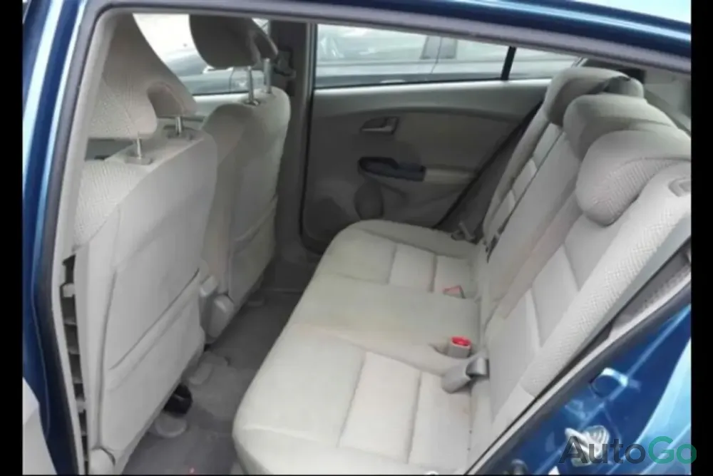 Продажа Honda Insight II, 2010г., Минск Минск - изображение 6
